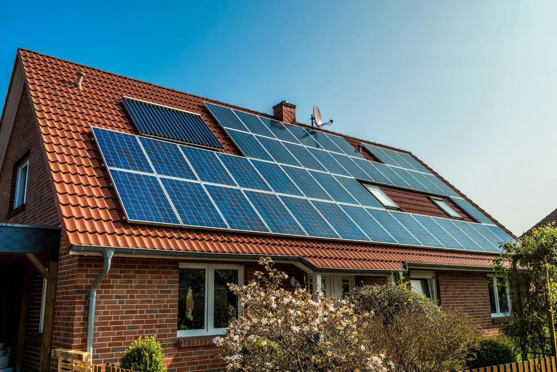 Impamantare panouri fotovoltaice Constanta